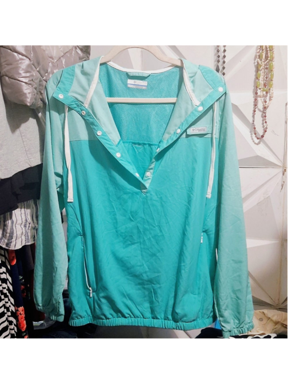 Columbia PFG Women’s Teal Hooded Pullover Jacket Size S/P
